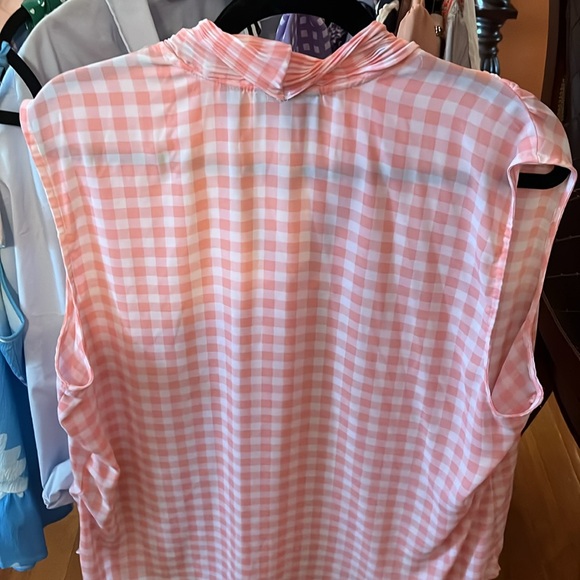 Checkered pink and white blouse - Picture 5 of 5